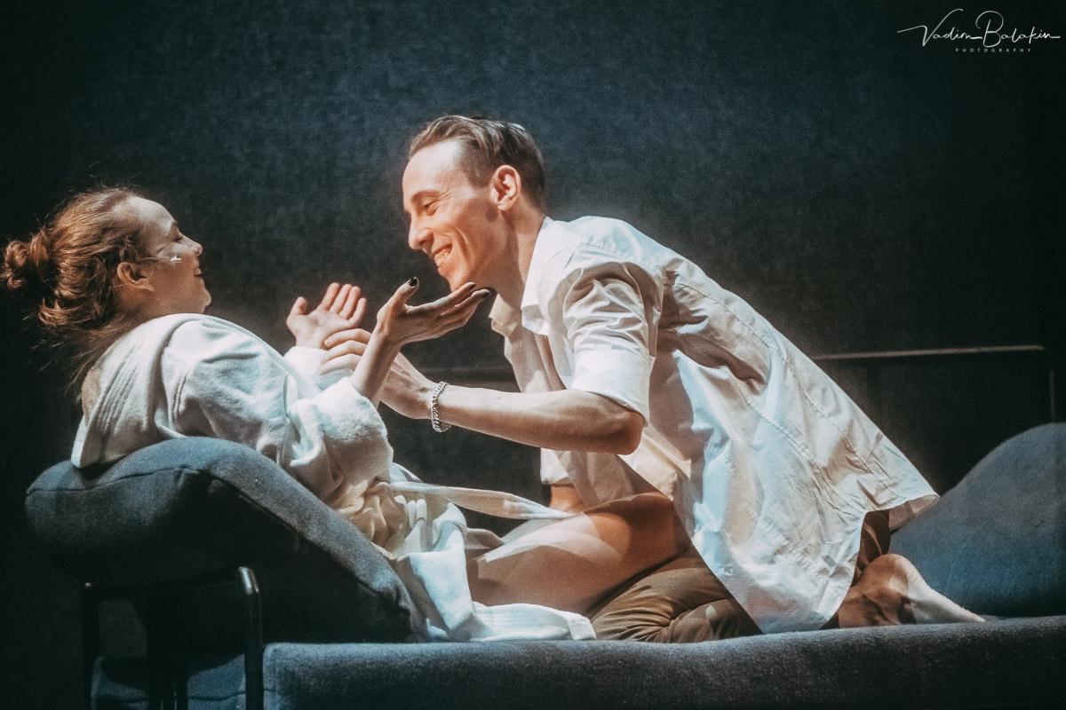 В Свердловской драме презентуют «Близость» по пьесе Патрика Марбера - Фото 1