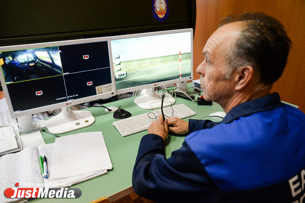  Свердловчане, вернувшиеся из-за границы, скоро не смогут попасть на работу без справки о COVID-19