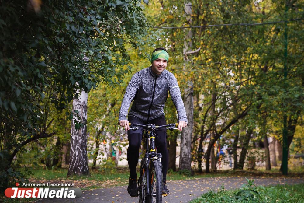 Антон Елагин, машинист сцены: «Не важно, дождь за окном или снег - я тренируюсь в любую погоду». В Екатеринбурге +7 и дожди - Фото 1