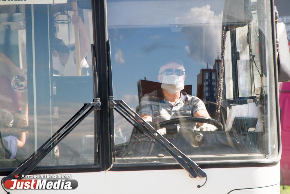 Павел Креков: «Особенно подвержены заболеваемости те, кто ездит в общественном транспорте» - Фото 1