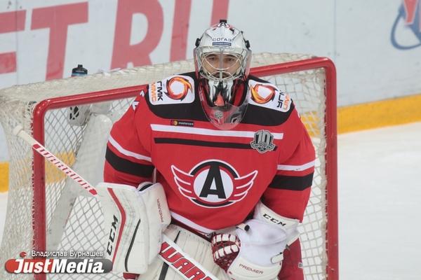 ХК «Автомобилист» проведет матчи в Екатеринбурге без зрителей - Фото 1