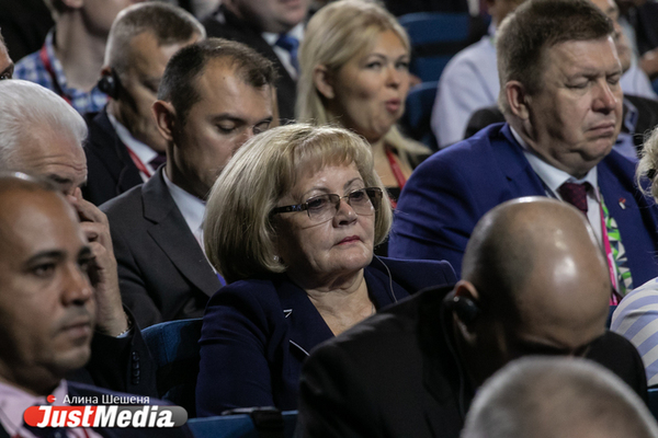 СМИ сообщают о госпитализации спикера свердловского Заксобрания Людмилы Бабушкиной с коронавирусом - Фото 1