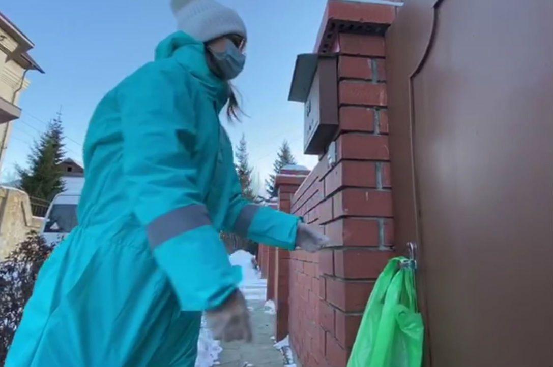 Быстро и без денег: волонтеры доставляют бесплатные лекарства больным ковидом - Фото 1