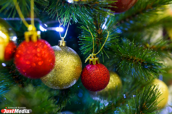 Свердловский оперштаб разрешил проведение новогодних спектаклей - Фото 1