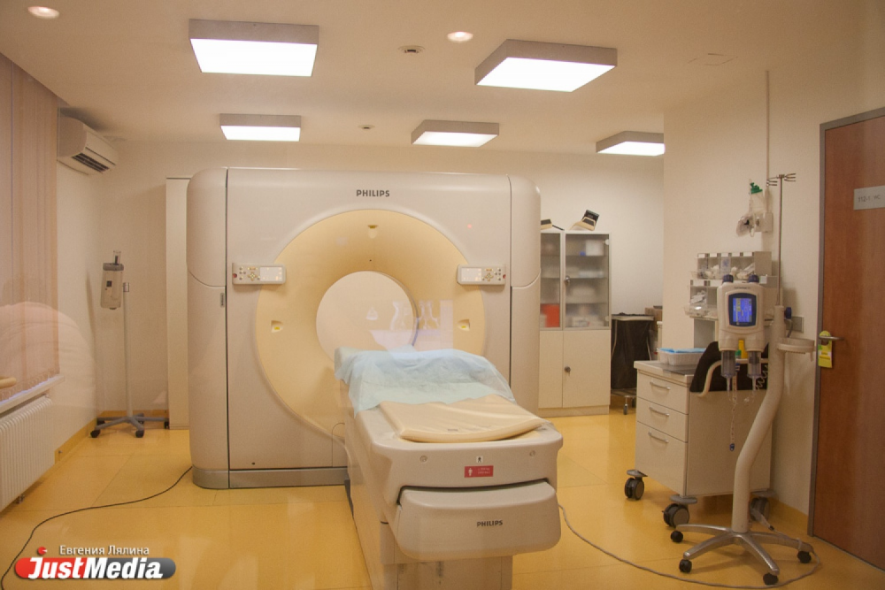 В главном ковидарии Екатеринбурга открыли временный КТ-центр - Фото 1