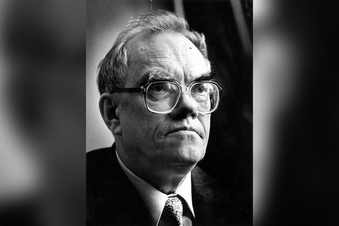 Руководители области и Екатеринбурга выразили соболезнования по поводу кончины бывшего ректора УрГУ Третьякова - Фото 1