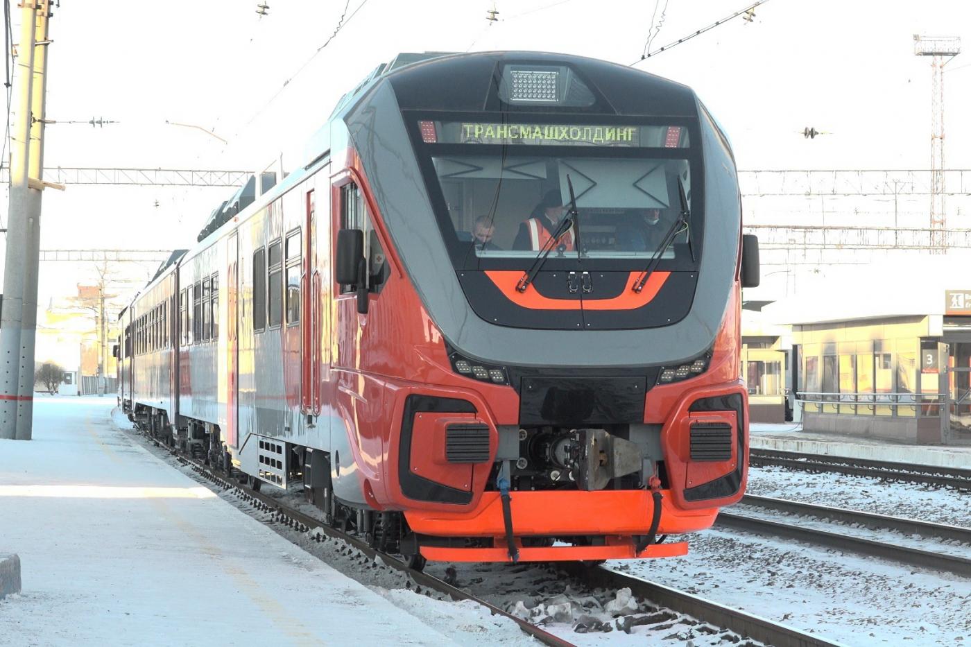 Рельсовые автобусы РА-3 «Орлан» начали курсировать на Свердловской железной дороге - Фото 1