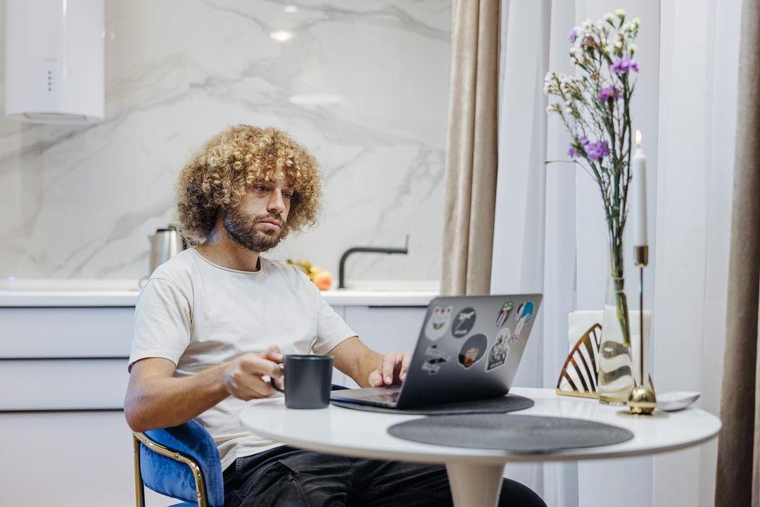 Уральского блогера-урбаниста Варламова и основателя «Медиазоны» Верзилова задержали в Южном Судане - Фото 1