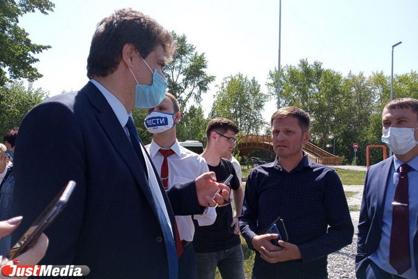 Жители Орджоникидзевского района пожаловались мэру на организацию приема граждан - Фото 1