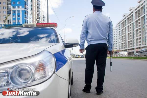 Житель Екатеринбурга заявил об угоне автомобиля, чтобы избежать ответственности за нарушение ПДД - Фото 1