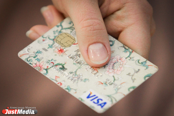 Жительница Екатеринбурга попалась на хищении денег с карточки свекрови - Фото 1