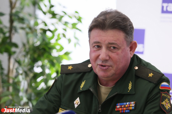 Свердловский военком Игорь Лямин ушел в отставку - Фото 1