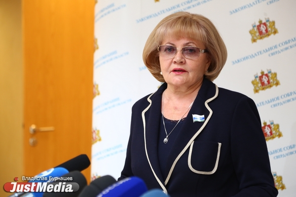 Людмила Бабушкина объяснила, почему нельзя принимать инициативу о прямых выборах мэра - Фото 1