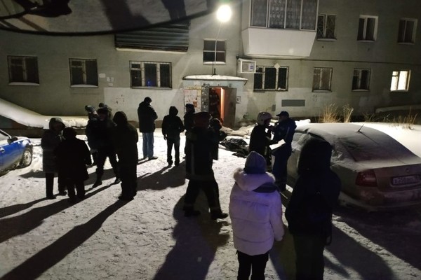 В Екатеринбурге во время ночного пожара погибло 8 человек - Фото 1