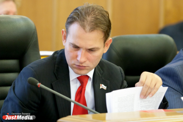 Петлин вернул себе власть в свердловском «Яблоке» - Фото 1