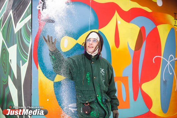 Никита Руфас, стрит-арт художник: «Январь – это отличное время для того, чтобы определить планы на год». В Екатеринбурге -15 градусов