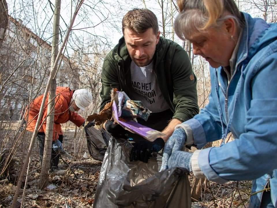 В Екатеринбурге начались субботники - Фото 1