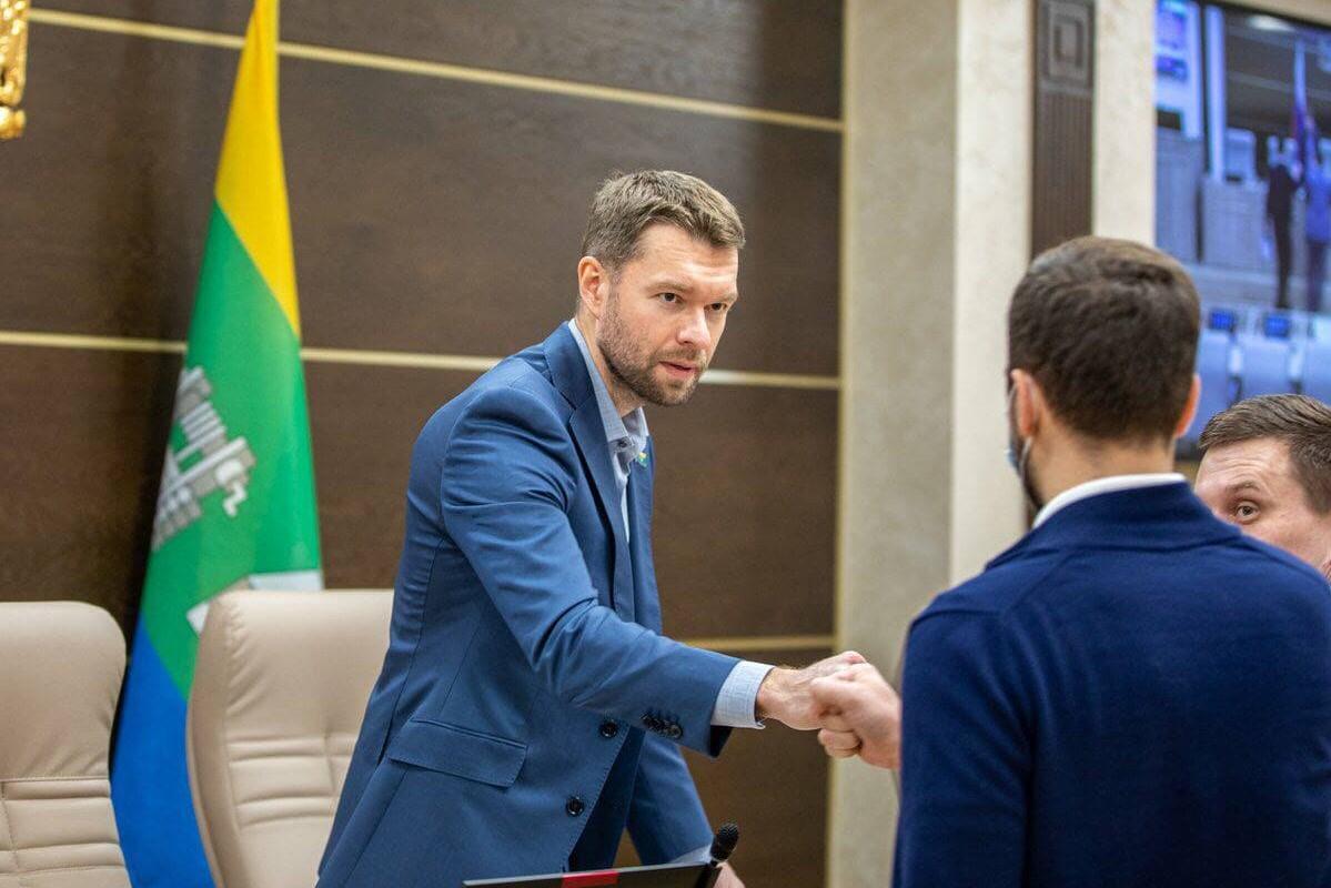 Депутаты медицинской фракции обсудят высокие налоги для больниц с мэром Екатеринбурга и региональным министром - Фото 1