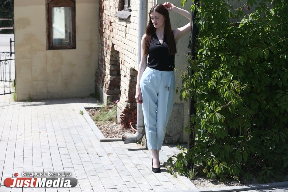 Сотрудник банка Евгения Колесникова: «Пусть всегда будет солнечная погода и восхитительное настроение». В Екатеринбурге +15 градусов - Фото 1