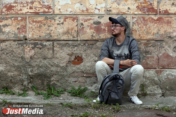 Юра Мешалкин, студент: «Не очень люблю дожди, люблю солнце». В Екатеринбурге +33 градуса - Фото 1