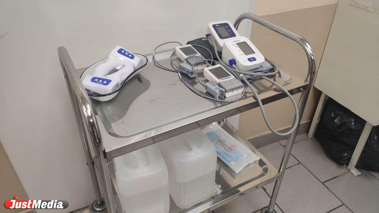 Пациенты ковидных госпиталей Екатеринбурга стали заложниками ИННОПРОМа?  - Фото 1