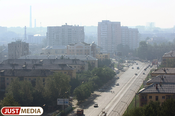 В Екатеринбурге реконструируют улицу Чкалова - Фото 1