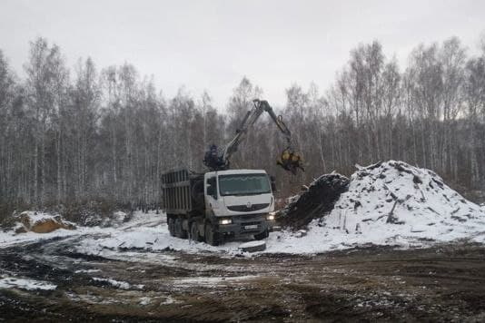 «Спецавтобаза» вывезла со стихийных свалок более 10 тысяч кубов мусора - Фото 1