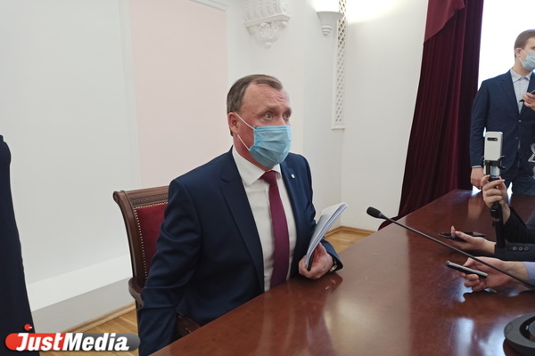 Алексей Орлов призвал свердловчан вакцинироваться от COVID-19 - Фото 1
