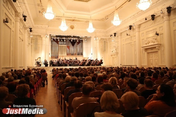 Завтра в Свердловской филармонии состоится уникальная постановка оперы «Золото Рейна» - Фото 1