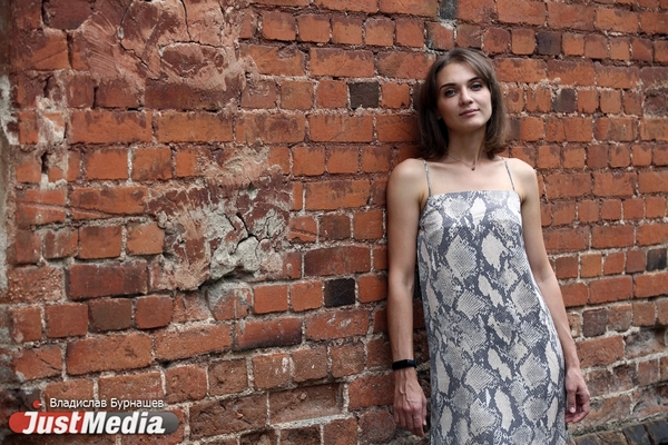 София Горинова, менеджер по рекламе: «Сегодня пасмурно, наконец не так жарко и надеюсь, что скоро будет дождь». В Екатеринбурге +31 градус - Фото 1