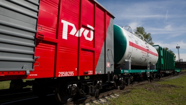 Погрузка на Свердловской железной дороге в июне выросла на 6,7% - Фото 1