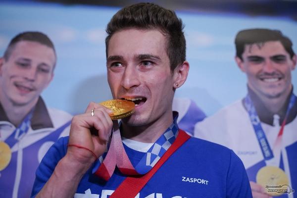 Чемпион Олимпийских игр Давид Белявский вернулся в Екатеринбург - Фото 1