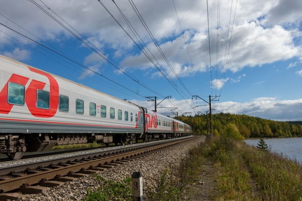 Продажи электронных билетов на уральские поезда дальнего следования выросли почти в 1,5 раза с начала года - Фото 1