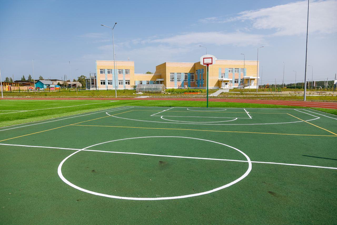 Свердловский губернатор: «Наша главная задача, чтобы 1 сентября дети сели за парты, а не веб-камеры дома» - Фото 1