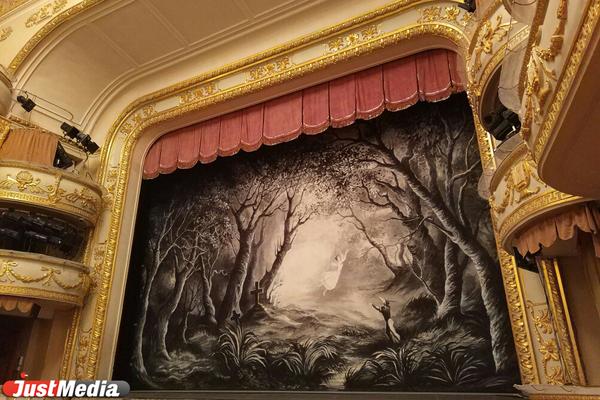 В Екатеринбурге стартует фестиваль «Реальный театр». Публика сможет увидеть «Пиковую даму», «Антигону», «Медведь» - Фото 1