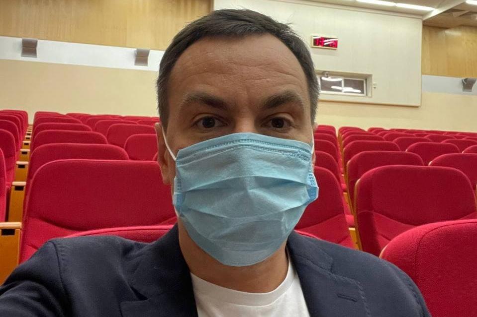 Свердловский депутат Иван Зайченко признал, что ему нечего делать в Заксобрании. Но мандат сдавать не стал - Фото 1