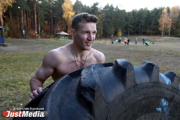 Александр Косачев, профессиональный массажист: «Регулярно хожу в парк, вдохновляюсь природой». В Екатеринбурге +14 градусов