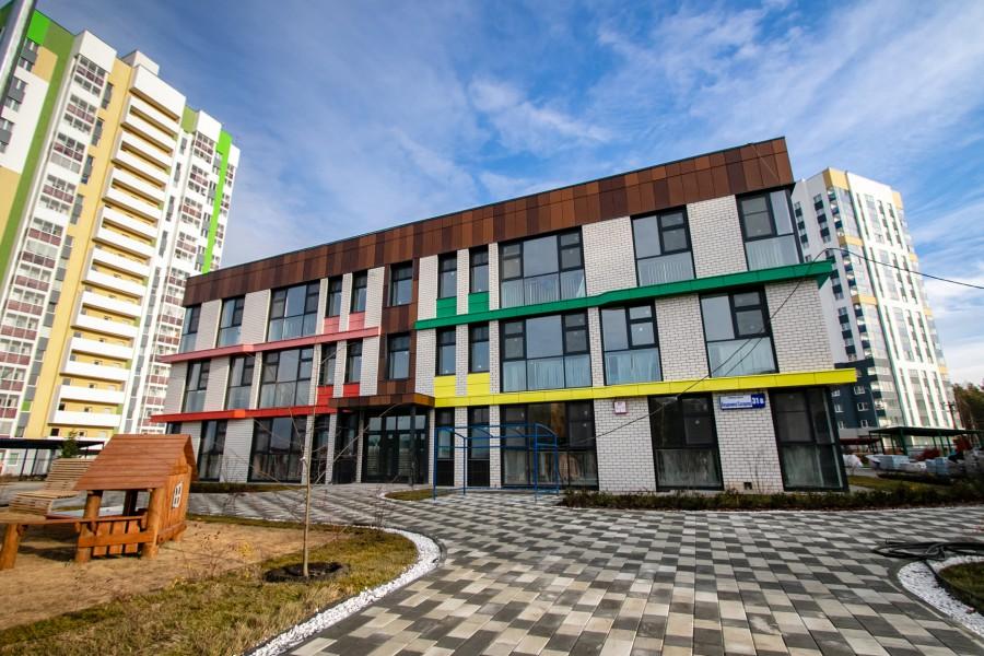 Алексей Орлов оценил новые образовательные объекты в Академическом - Фото 1