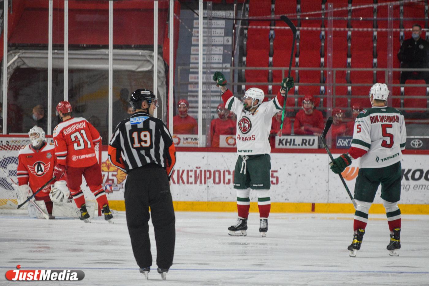 «Автомобилист» уступил в Казани «Ак Барсу» на последней минуте - Фото 1