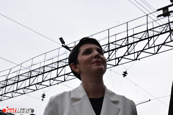 «Конституция гарантирует право на жизнь!» Жанна Рябцева обсудила законопроекты о введении QR-кодов - Фото 1