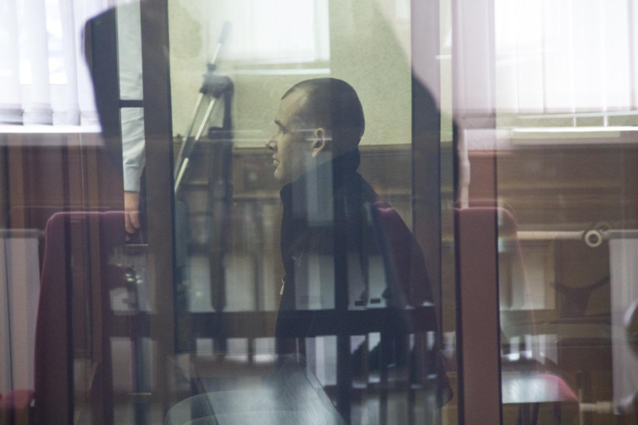 Житель Волчанска, разливший бензин и поджегший бересту в доме, осужден на 12 лет - Фото 1