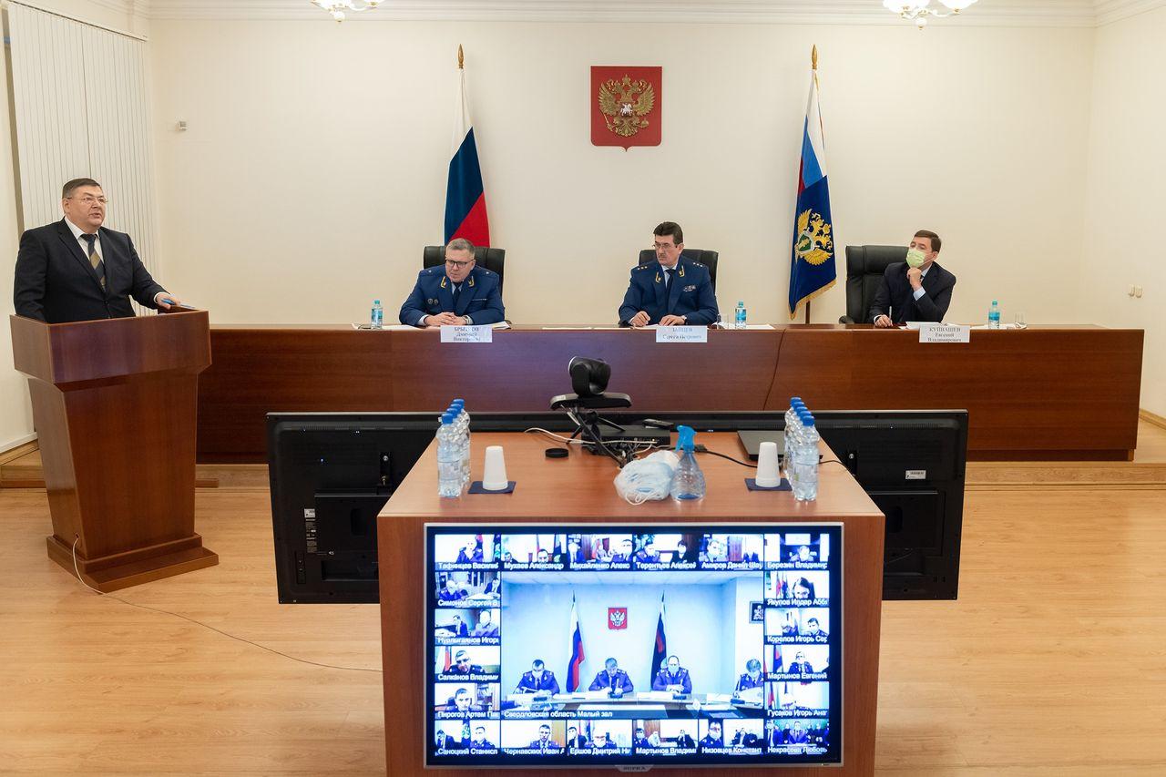 В Свердловской области за 2021 год благоустроили 49 общественных и 22 дворовых территорий - Фото 1