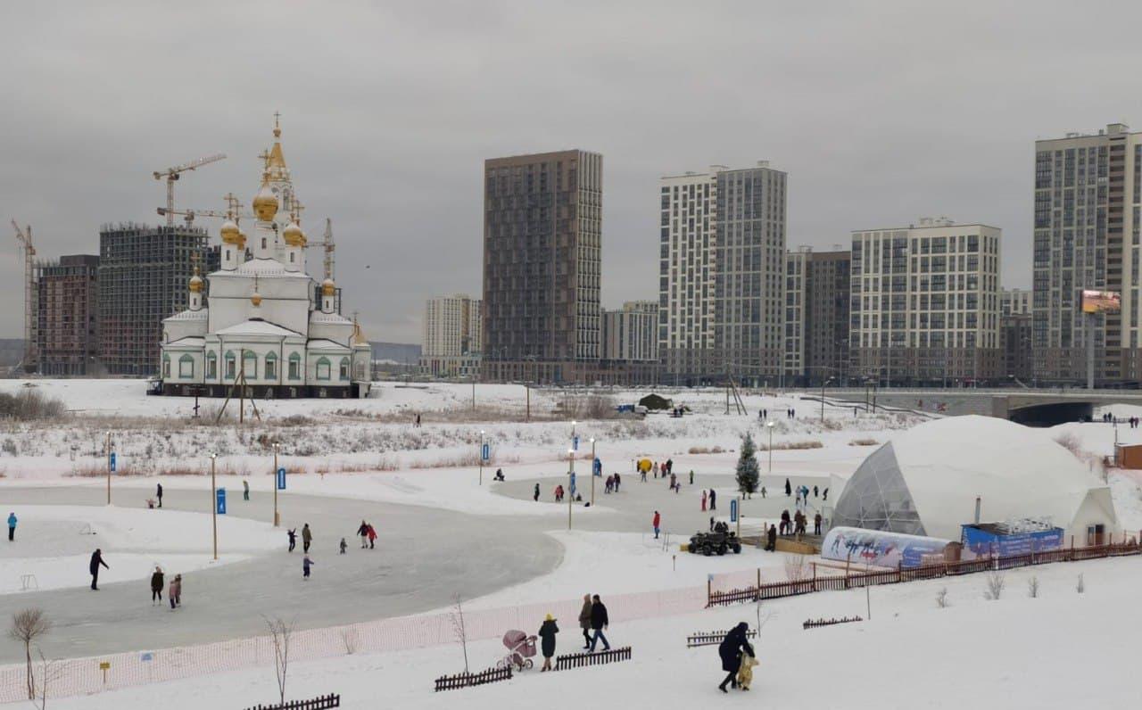 Еще +2: в Екатеринбурге с размахом открыли новые катки - Фото 1