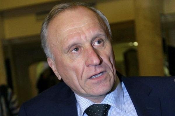 Политика Геннадия Бурбулиса требуют признать банкротом - Фото 1