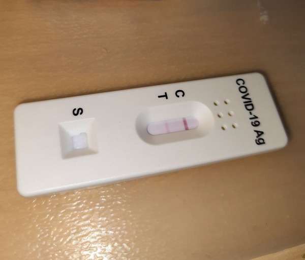 С февраля служба скорой помощи в Свердловской области будет проводить тестирование на коронавирус на дому - Фото 1