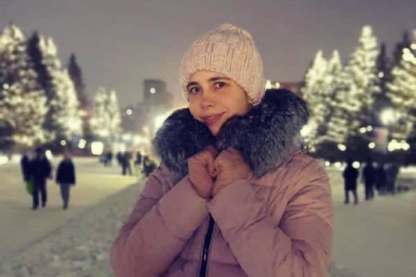 Ольга Вачевская, работник банка: «Погода - …а без разницы, какая погода!». В Екатеринбурге -4 градуса