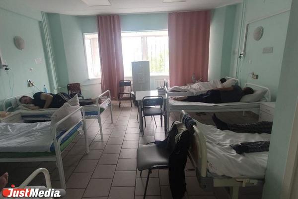 За сутки выявили 522 коронавирусных больных в Свердловской области - Фото 1