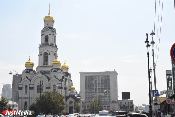 Митрополит Евгений высказался за снос здания «Рубина» в Екатеринбурге - Фото 1