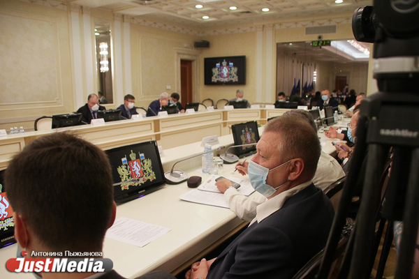 Свердловские министры и мэры бросились исполнять указания Куйвашева - Фото 1
