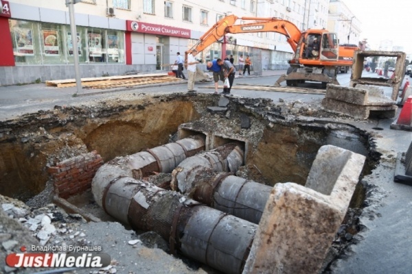 В Екатеринбурге на полтора года закроют часть улицы Сурикова - Фото 1